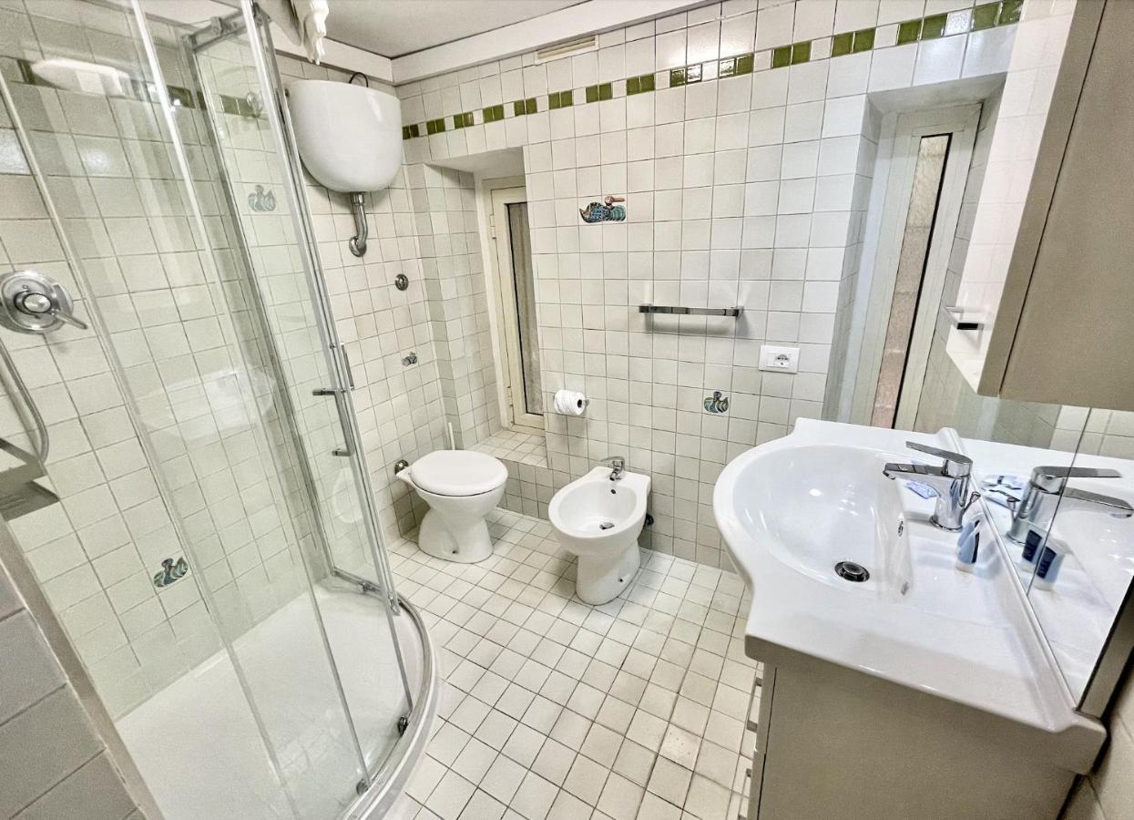 Eterna Trastevere Apartment روما المظهر الخارجي الصورة